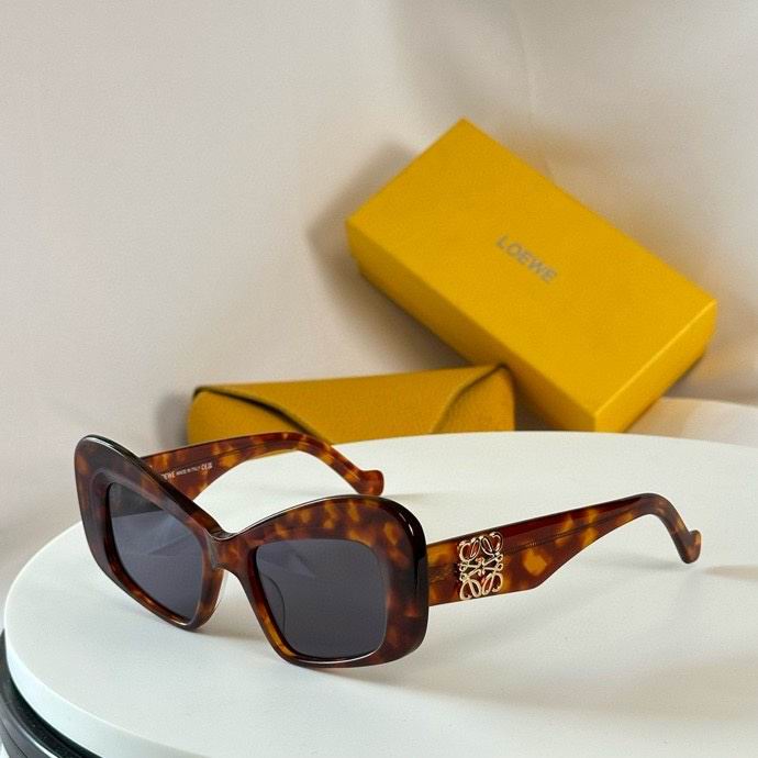 Loewe Glasses (135)